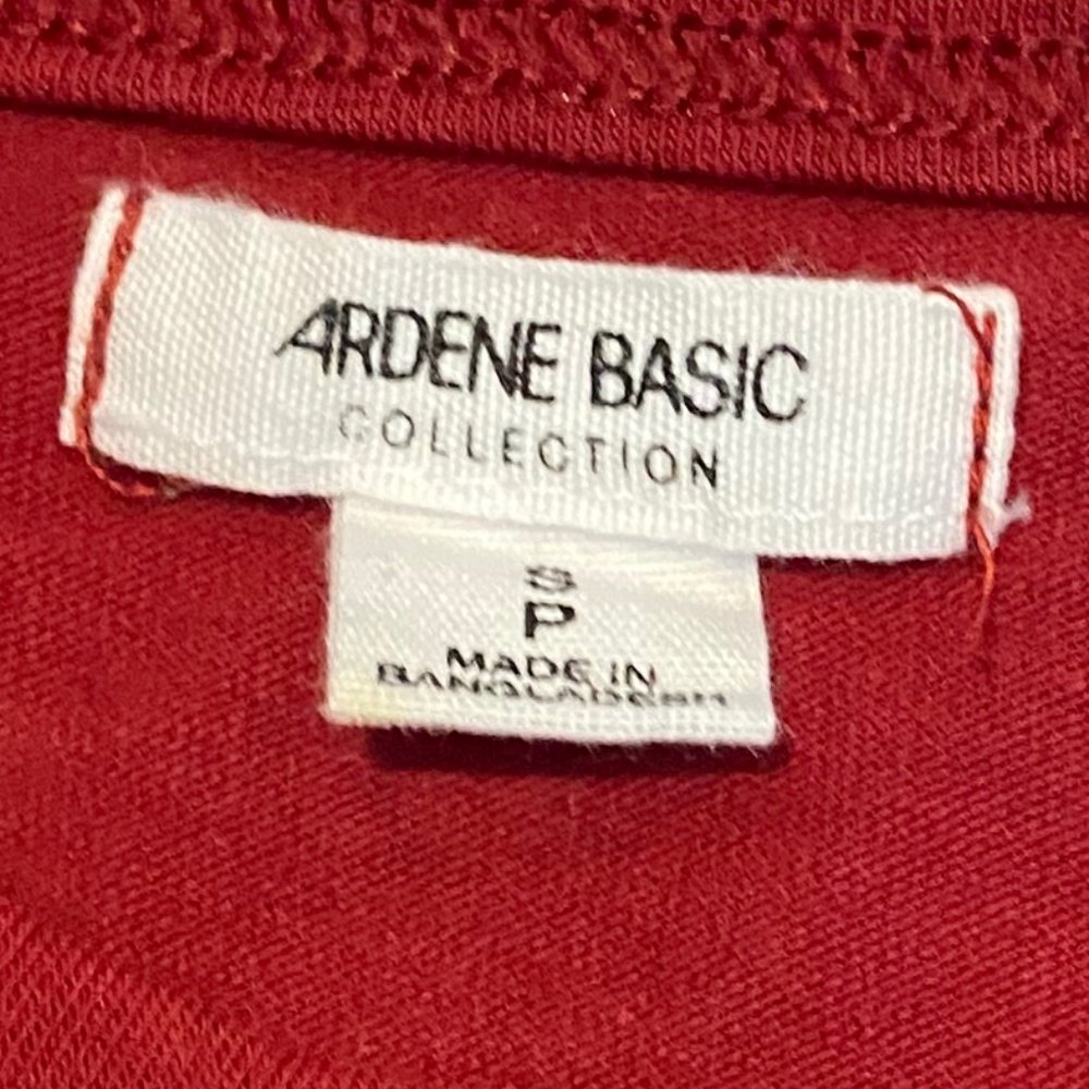 NEW Ardene Basic Collection Crop Top - Picture 3 of 6